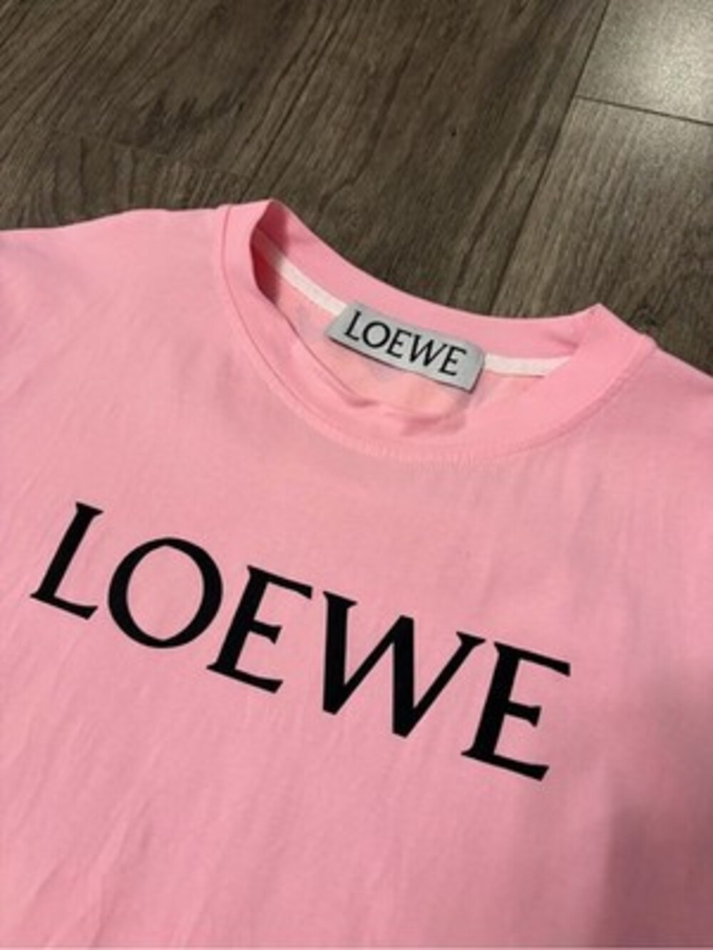 Loewe Pink Totoro Print Crewneck Tee with Green Leaf Motifs - Picture 2 of 3